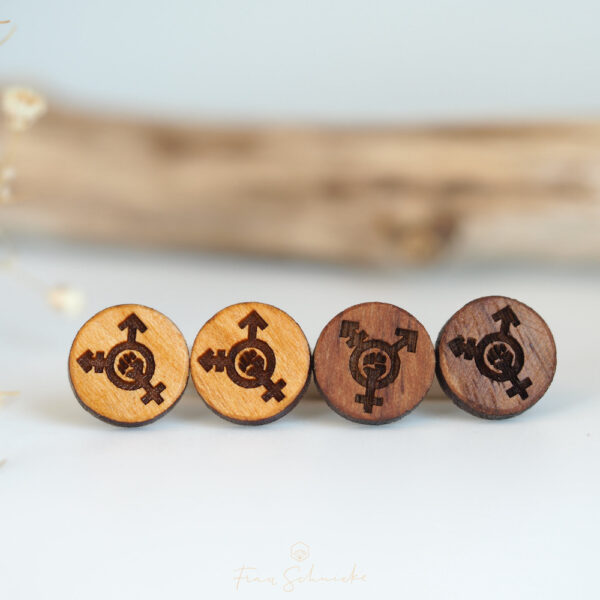 Ohrstecker Holz – Queer